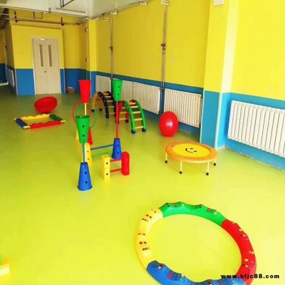 幼兒園地膠板一平方價格   幼兒園地膠和木地板環(huán)保  pvc塑膠地板廠家