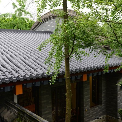 貴州赤水景區(qū)農(nóng)家樂屋面瓦 民宿酒店高分子裝飾瓦 古建寺廟筒瓦全國直銷