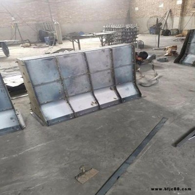 隔離墩鋼模具 公路隔離墩鋼模具 鐵路隔離墩模具 方達水泥制品鋼模具廠 工廠直營 高品質模具