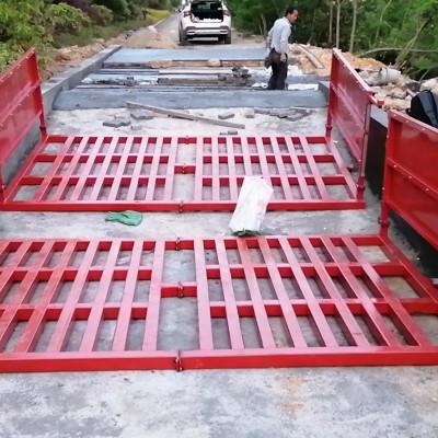 張家界工地角鋼洗車機,工地洗車設備,角鋼雙層洗車平臺