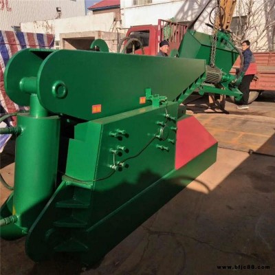 槽鋼剪斷機(jī) 信航160噸槽鋼剪斷機(jī) 可以連續(xù)自動(dòng)或單次手動(dòng)操作