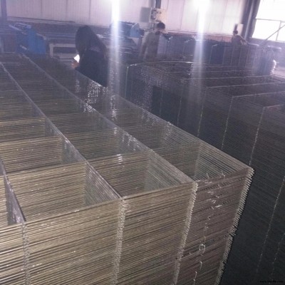 150×150間距混凝土澆筑鋼絲網(wǎng)片 地坪水泥地面用4毫米鋼絲網(wǎng)片 一諾黑鐵絲焊接網(wǎng)2020 3月份報(bào)價(jià)