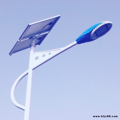 小區公園太陽能路燈高度可定制 100WLEd照明燈 高亮度LEd燈