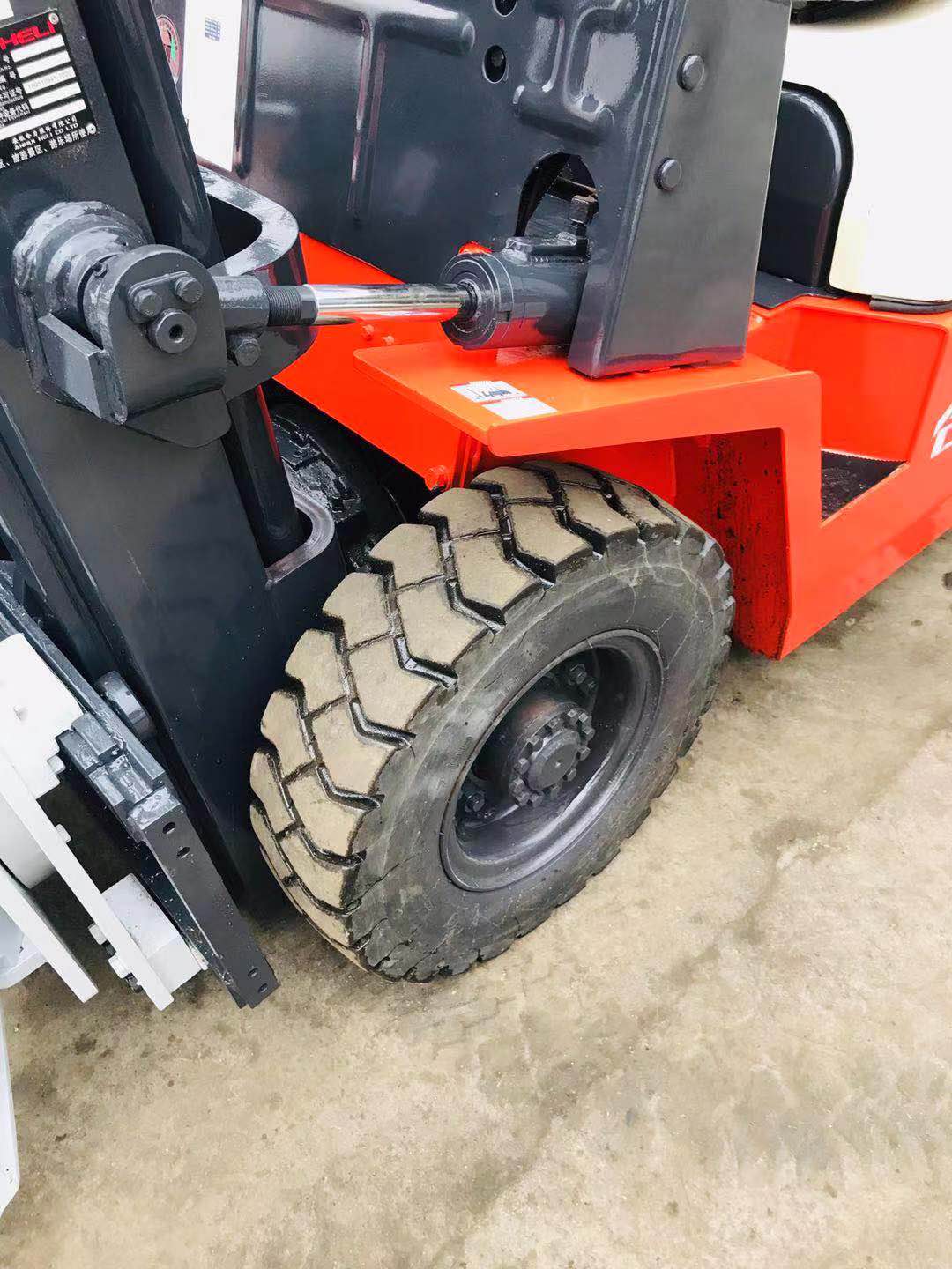購買二手叉車  紅磚二手抱夾叉車  上海叉車機械
