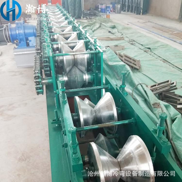 角鐵機(jī) 全自動角鋼設(shè)備 帶沖孔三角鐵成型機(jī) 冷軋機(jī) 角鋼機(jī)示例圖7