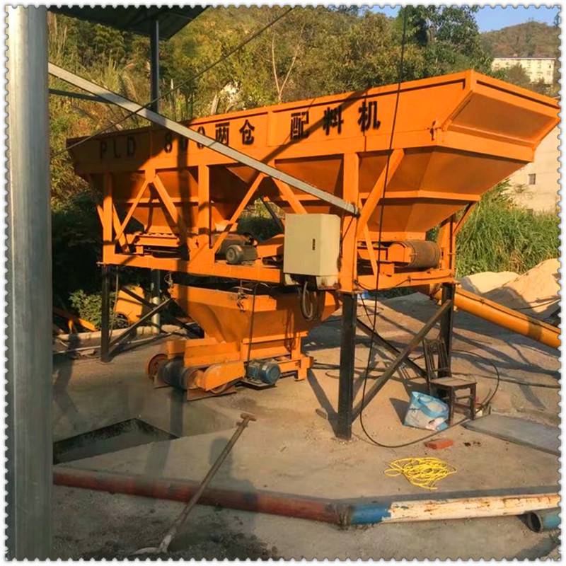 4-15型路沿石水泥磚機 建筑垃圾造磚設備 多孔磚機
