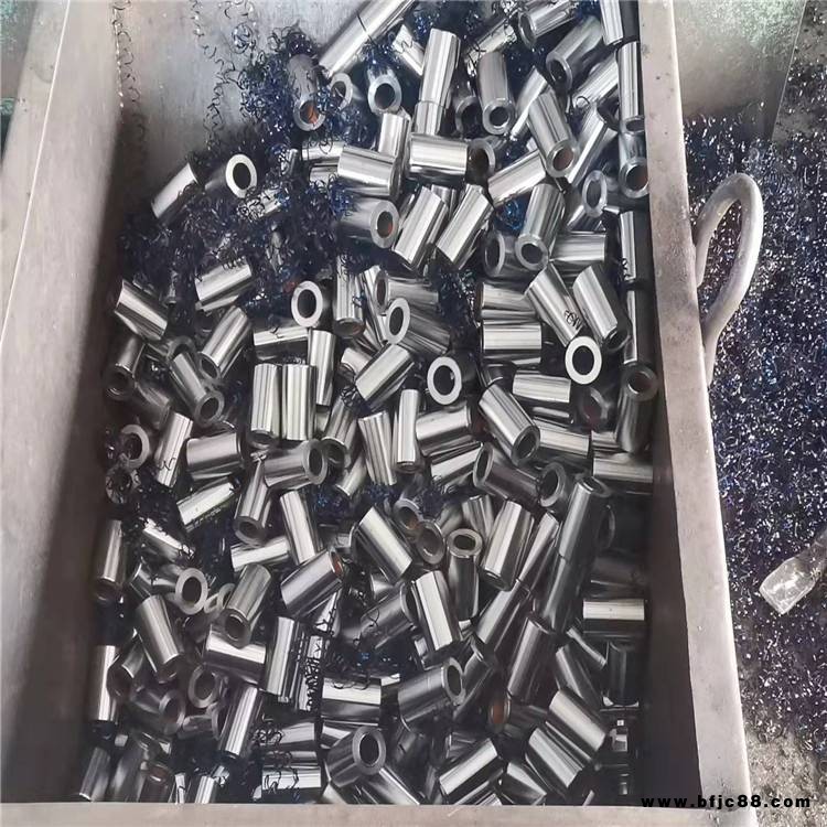 鋼筋套筒 庫存處理直螺紋鋼筋連接件 28鋼筋接頭