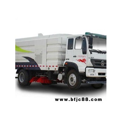路面清掃車  道路清掃車 環(huán)保清掃車 多功能掃路車  掃路車廠家直銷  國五重汽掃路車