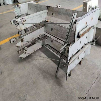 新款加大機(jī)頭動(dòng)力強(qiáng)勁刮糞機(jī) 質(zhì)量無(wú)優(yōu)不銹鋼刮糞板 齒輪箱主機(jī)自動(dòng)刮糞機(jī)  悅宇畜牧養(yǎng)殖   尺寸定制
