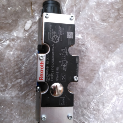 力士樂(lè)比例減壓閥3DREP6A-1X/16A24NZ4VR900494150力士樂(lè)液壓閥