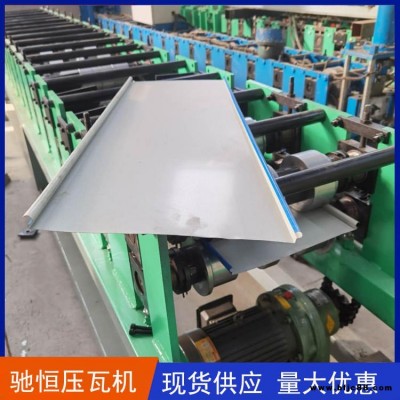 彩鋼圍擋板設(shè)備 新型卡龍骨圍擋板機(jī)器 馳恒壓瓦機(jī) 全自動(dòng)彩鋼成型機(jī)