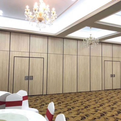 蘭州市酒店移動(dòng)隔斷玻璃隔斷酒店屏風(fēng)隔斷盛景隔斷廠家