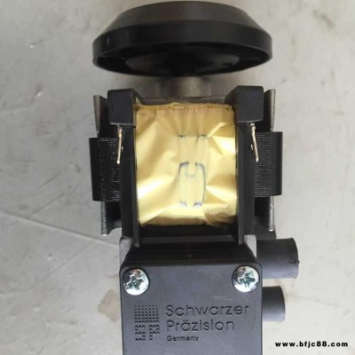 ZXJ供真空泵/SP膜片式氣泵/膜片式氣泵 型號:7E53000/SPV700EC庫號：M11127