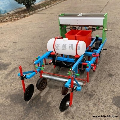 甘肅新款熱銷 膜上播種花生起壟覆膜機圖片 小型花生播種起壟機 兩行花生噴藥起壟播種覆膜機 宏工機械