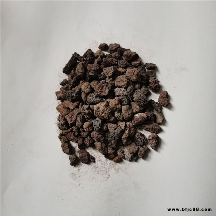 雙欣環保生產直銷 垃圾填埋場黑色火山巖濾料易掛膜 孔隙高 比表面積大