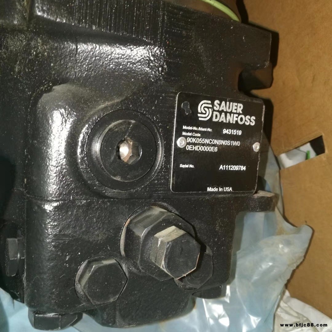 徐工柳工常壓路機行走馬達danfoss：90K055NCON8NOS1W00N0,行走馬達現貨批發，維修。