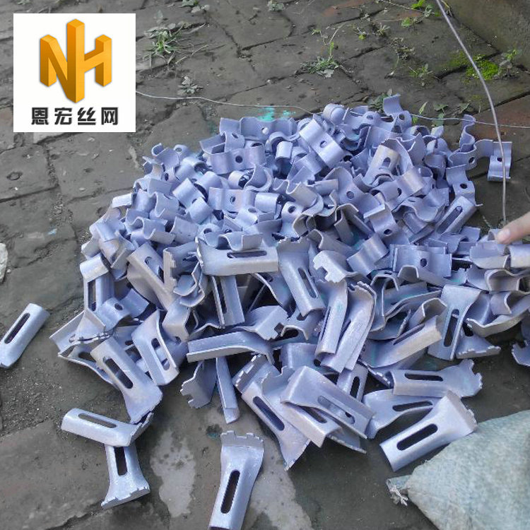 鋼格板安裝夾銷售廠家 熱鍍鋅鋼格板卡扣 鋼格板連接固定卡子示例圖8
