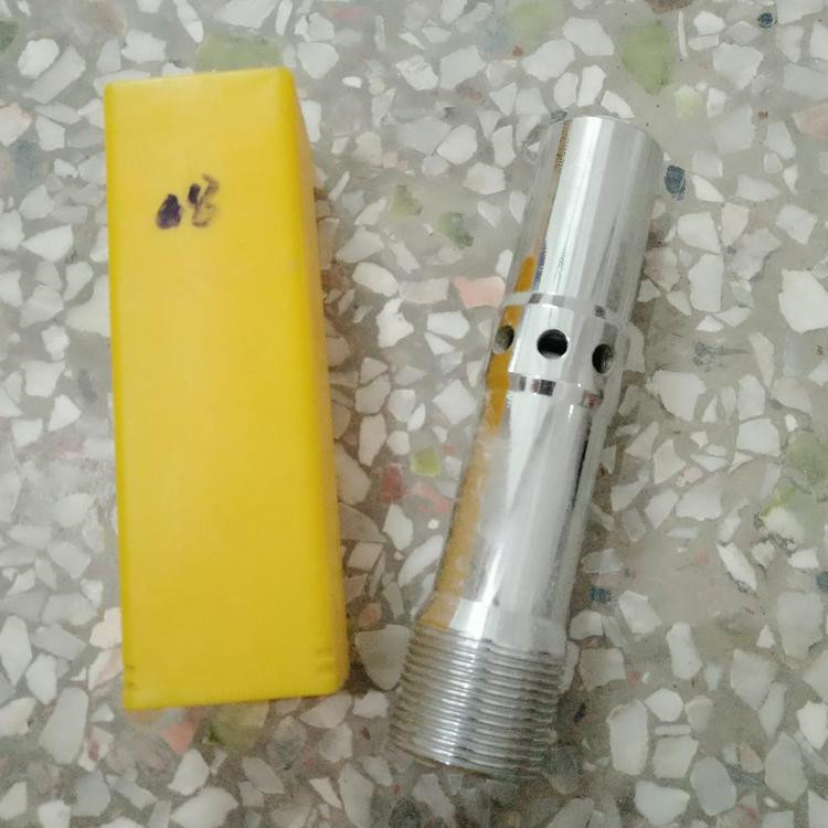 許昌市 緊固件自動噴砂機設(shè)備價格 石油專用自動噴砂機 鑫元通