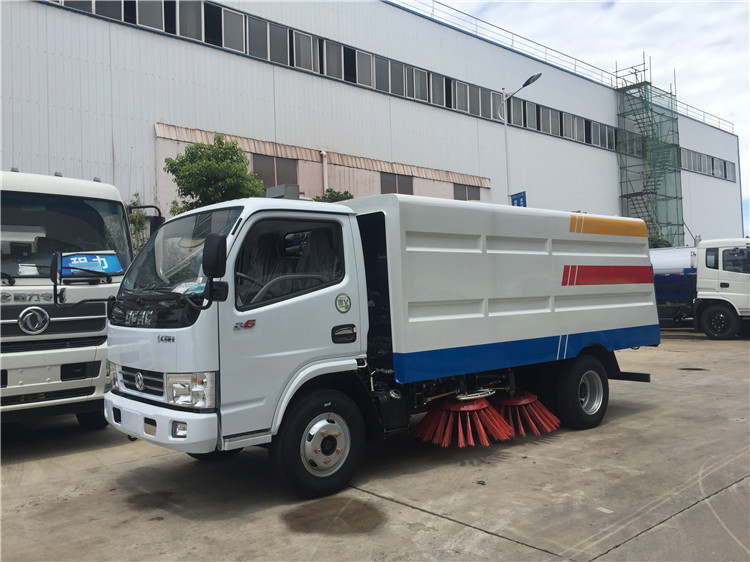 湖北程力智能型灑水清掃車(chē) 城市用灑水清掃車(chē)品質(zhì)有保證