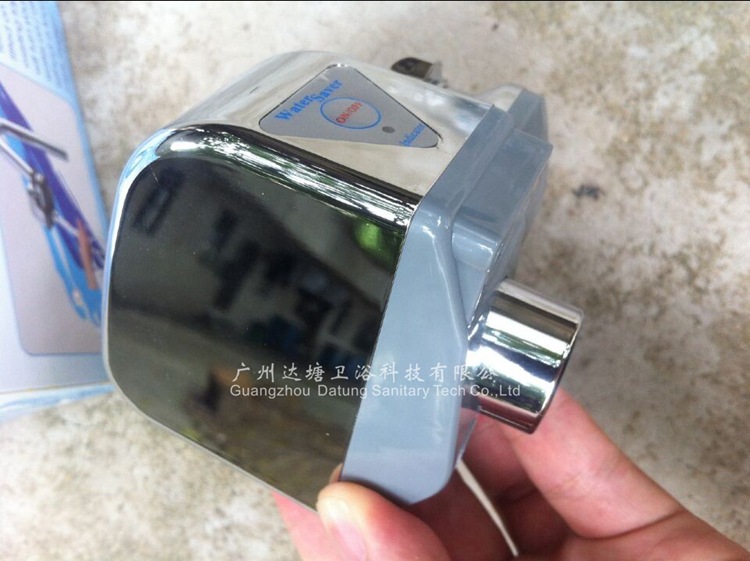 廚房龍頭加裝感應智能水嘴 手動感應兩用 自動節水水嘴感應省水寶示例圖9