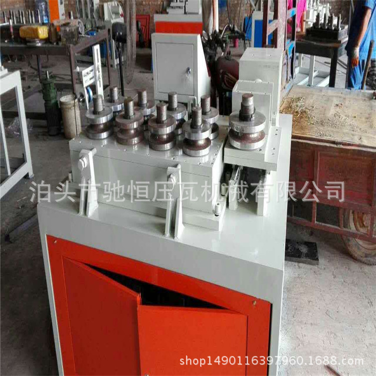 蔬菜大棚彎管機(jī) 龍骨彎管機(jī) 打彎機(jī)廠家示例圖4