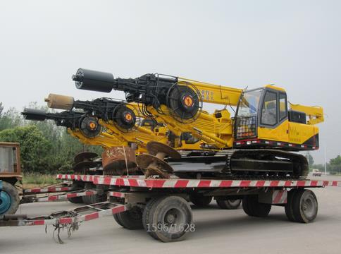旋挖機(jī)_小型旋挖鉆機(jī)-山東鼎力旋挖鉆機(jī)三臺(tái)齊發(fā)示例圖1