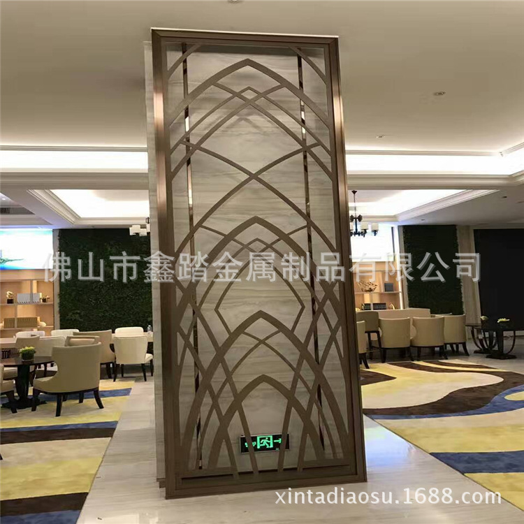別墅家裝鈦金不銹鋼鏤空雕花屏風(fēng)隔斷 鏡面實(shí)物效果圖示例圖12