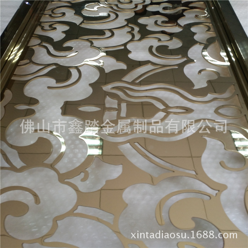 別墅家裝鈦金不銹鋼鏤空雕花屏風(fēng)隔斷 鏡面實(shí)物效果圖示例圖4