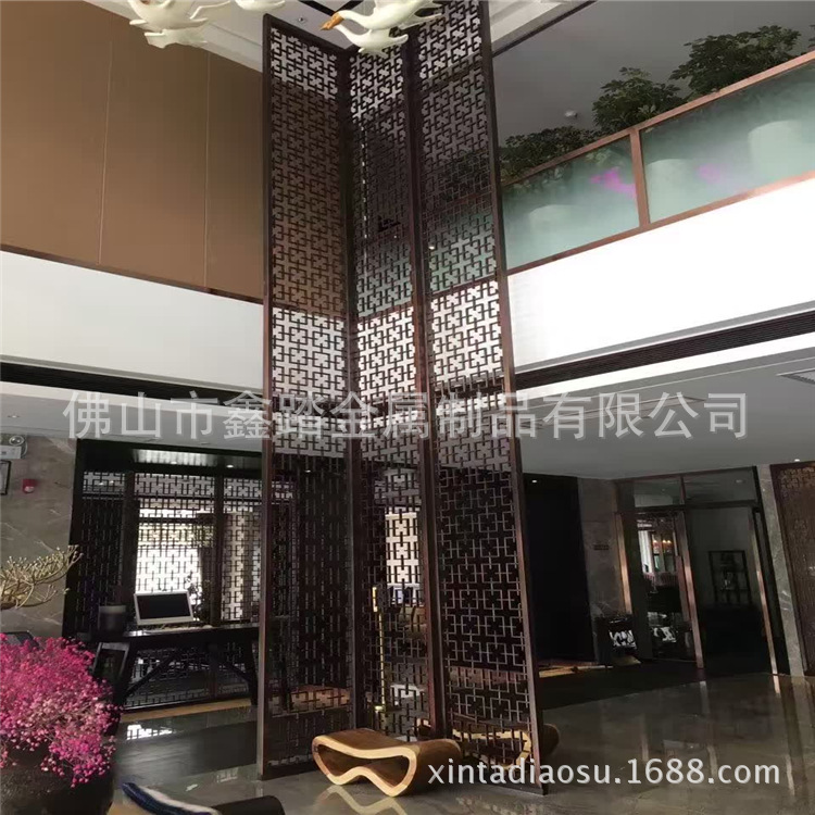 別墅家裝鈦金不銹鋼鏤空雕花屏風(fēng)隔斷 鏡面實(shí)物效果圖示例圖17