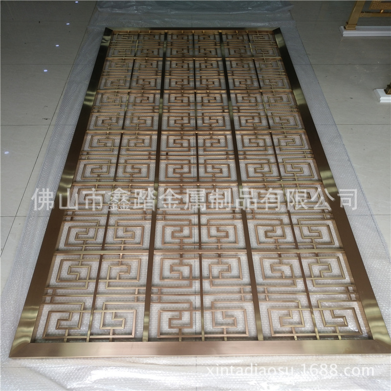 玫瑰金不銹鋼花格隔斷 不銹鋼方管焊接屏風(fēng) 拉絲表面效果示例圖2
