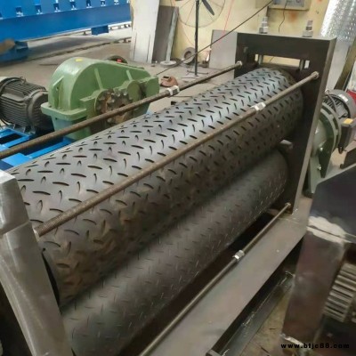 耐磨腐蝕金屬壓花機 新型壓花機 港灣 6MM柳葉紋壓瓦花機