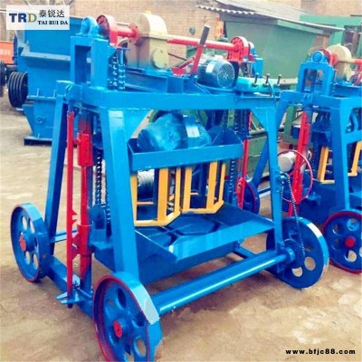 水泥路面磚機(jī) 泰銳達(dá)工程用彩磚機(jī) 液壓河道磚免燒造磚設(shè)備