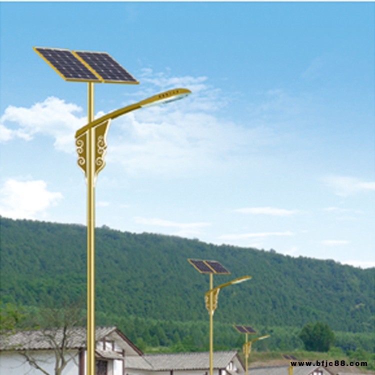 鄉(xiāng)村道路太陽能燈 8米50W太陽能路燈 led 燈桿價格 廠區(qū)路燈 新農(nóng)村6米30瓦 led太陽能路燈廠家 金秋