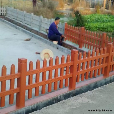 安徽仿木柵欄廠家供應(yīng)價(jià)格 水泥制品尖頭圍欄 藝高景觀豎條護(hù)欄市政綠化花池