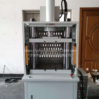 弘輝品牌供應(yīng)精密四柱油壓機(jī)，四柱油壓壓裝機(jī)，四柱軸承壓裝機(jī)，四柱鉚接油壓機(jī)直銷報價