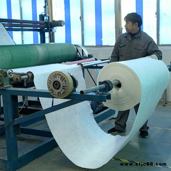 5厚樓面隔音減振墊，浮筑隔音樓板，9厚電子交聯(lián)聚乙烯減振保溫復(fù)合墊板