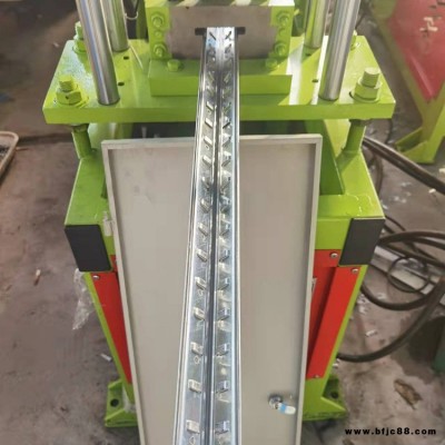 角鋼沖孔一體機 全自動角鋼沖孔設備  角鐵沖孔機 馳騰