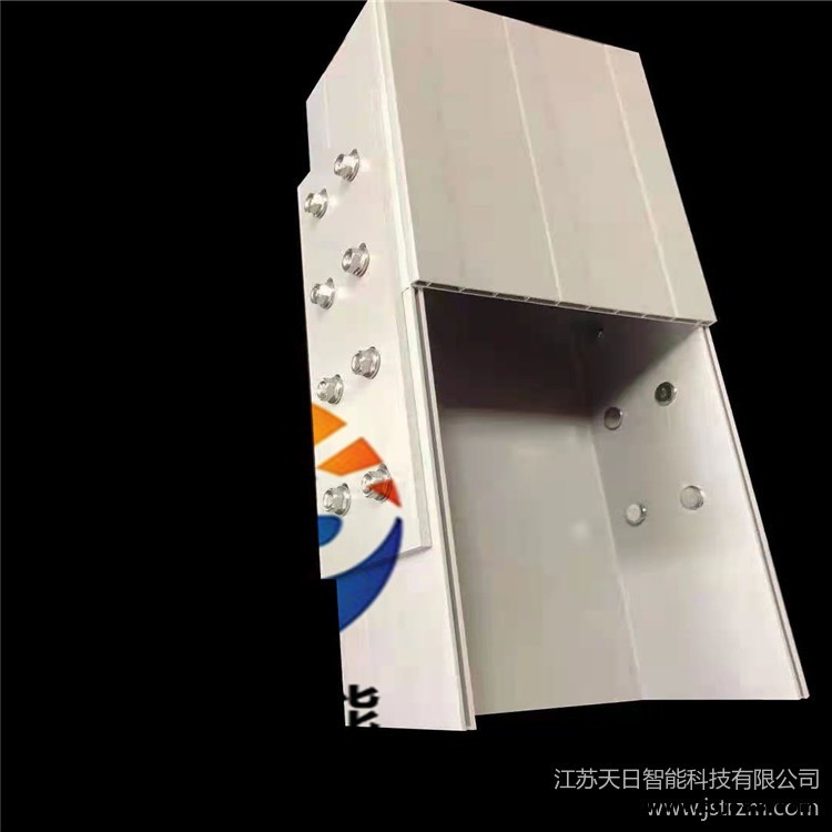 高分子復(fù)合樹(shù)脂橋架 天日熱塑型樹(shù)脂復(fù)合擠出橋架 內(nèi)襯鋼板高分子復(fù)合樹(shù)脂橋架