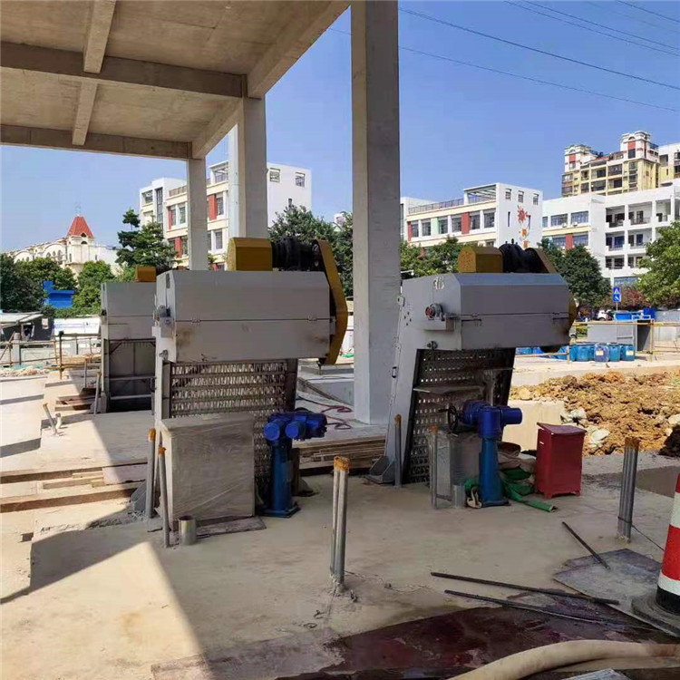 反轉(zhuǎn)格柵式清污機(jī) 耀禹 細(xì)格柵耙齒清污機(jī) 價格