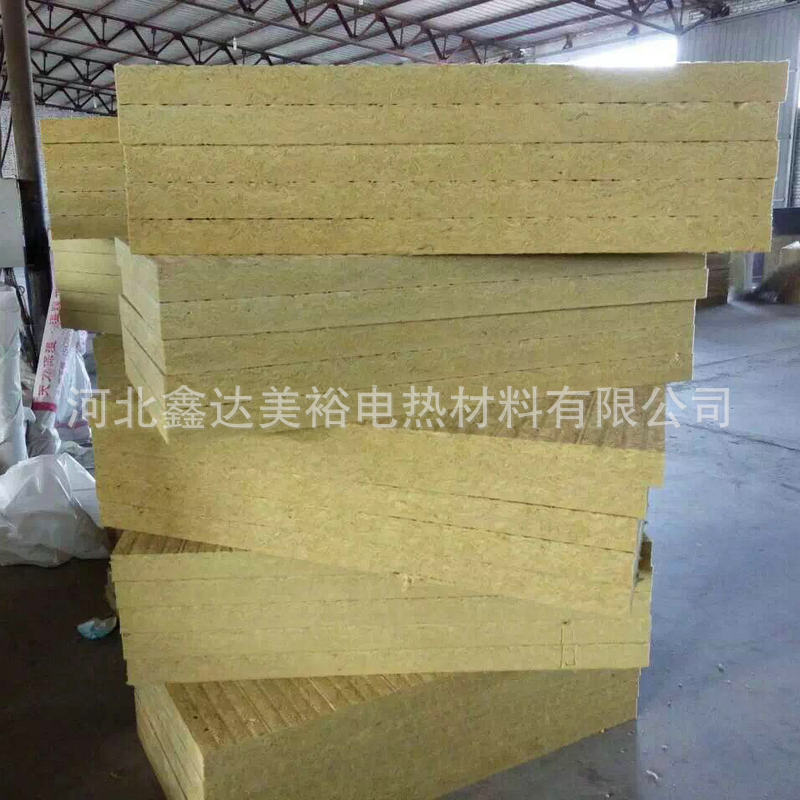 防火隔熱玻璃棉卷氈 耐高溫管道設(shè)備保溫板 養(yǎng)殖大棚保溫材料示例圖133