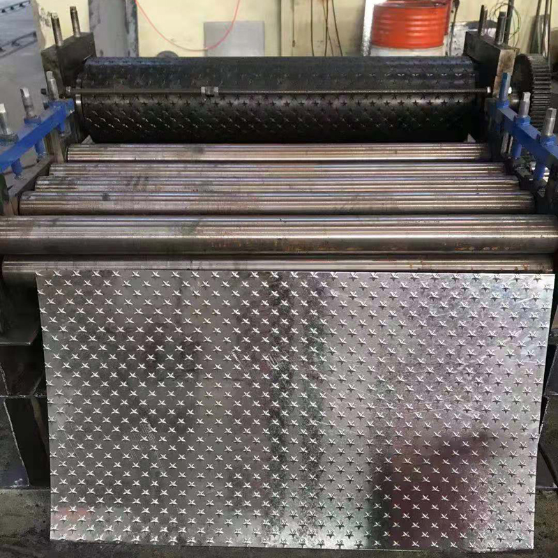 校平柳葉壓花機(jī) 扁鋼壓花機(jī) 鑫威達(dá) 價格實(shí)惠 歡迎訂購